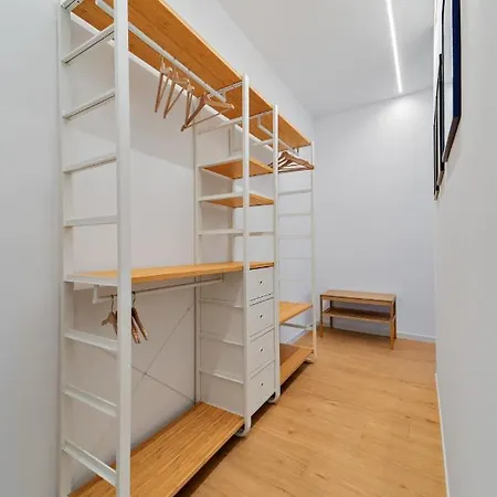 Appartamento De Amicis - Milano